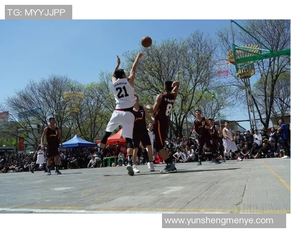 广州篮球队的崛起与奋斗历程揭示城市联赛的魅力与希望